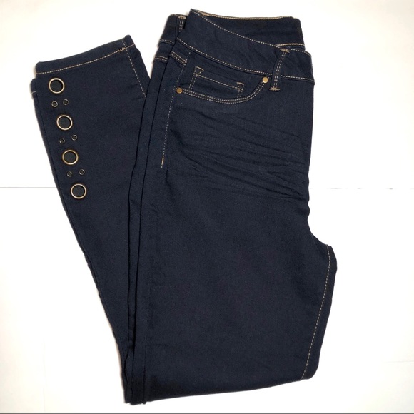 d. jeans Denim - NWT D. Jeans Brand Highwaist Ankle Modern Fit Jean